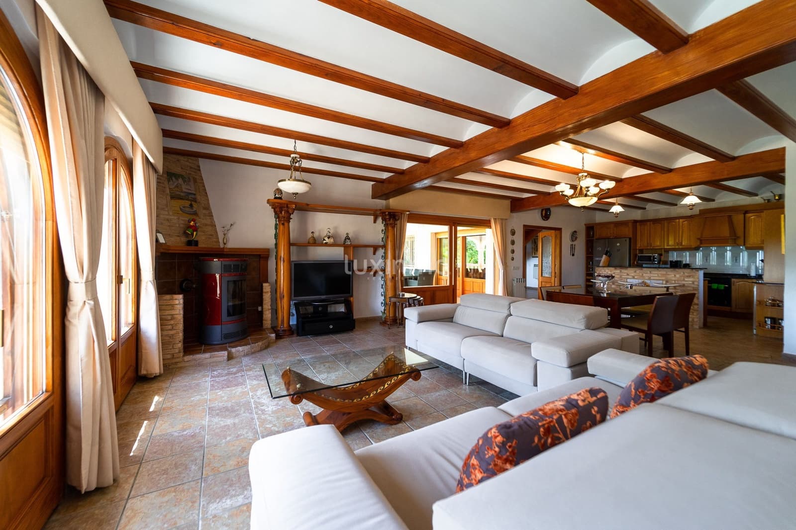 6 sovrum Villa till salu i Calpe / Calp med pool garage - 1 165 000 € (Ref: 8838222)