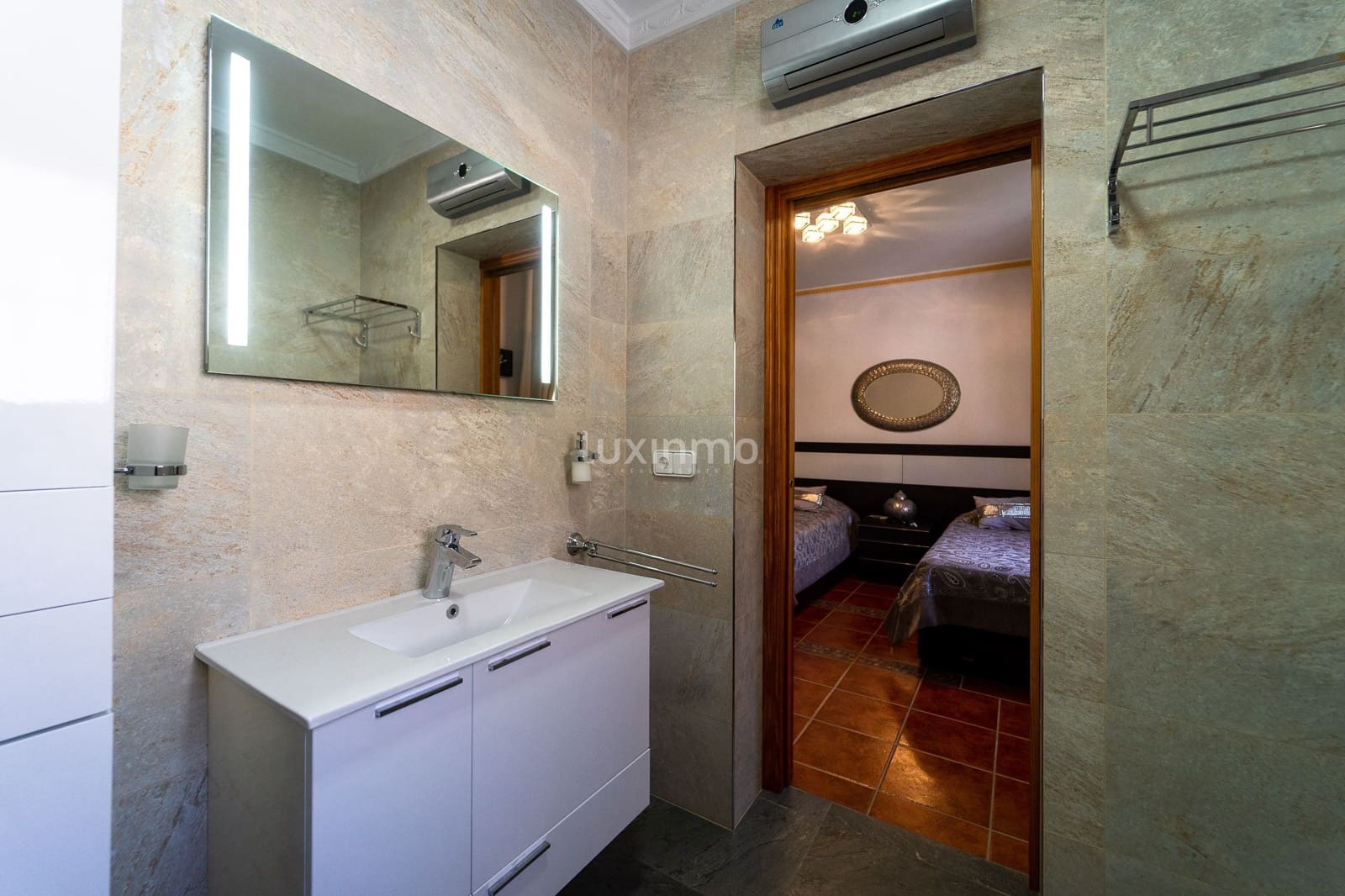 6 sovrum Villa till salu i Calpe / Calp med pool garage - 1 165 000 € (Ref: 8838222)