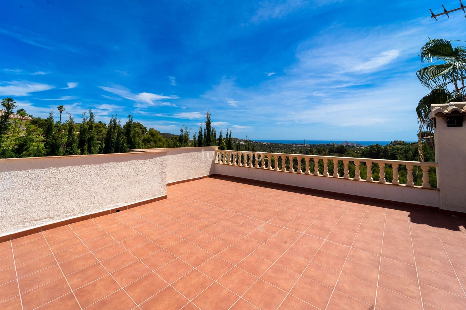 6 sovrum Villa till salu i Calpe / Calp med pool garage - 1 165 000 € (Ref: 8838222)