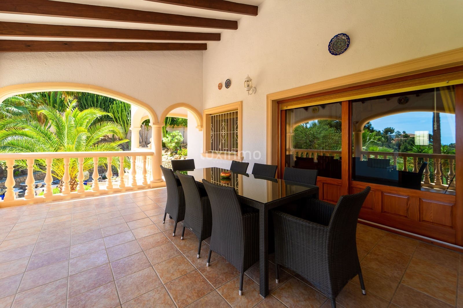 6 sovrum Villa till salu i Calpe / Calp med pool garage - 1 165 000 € (Ref: 8838222)