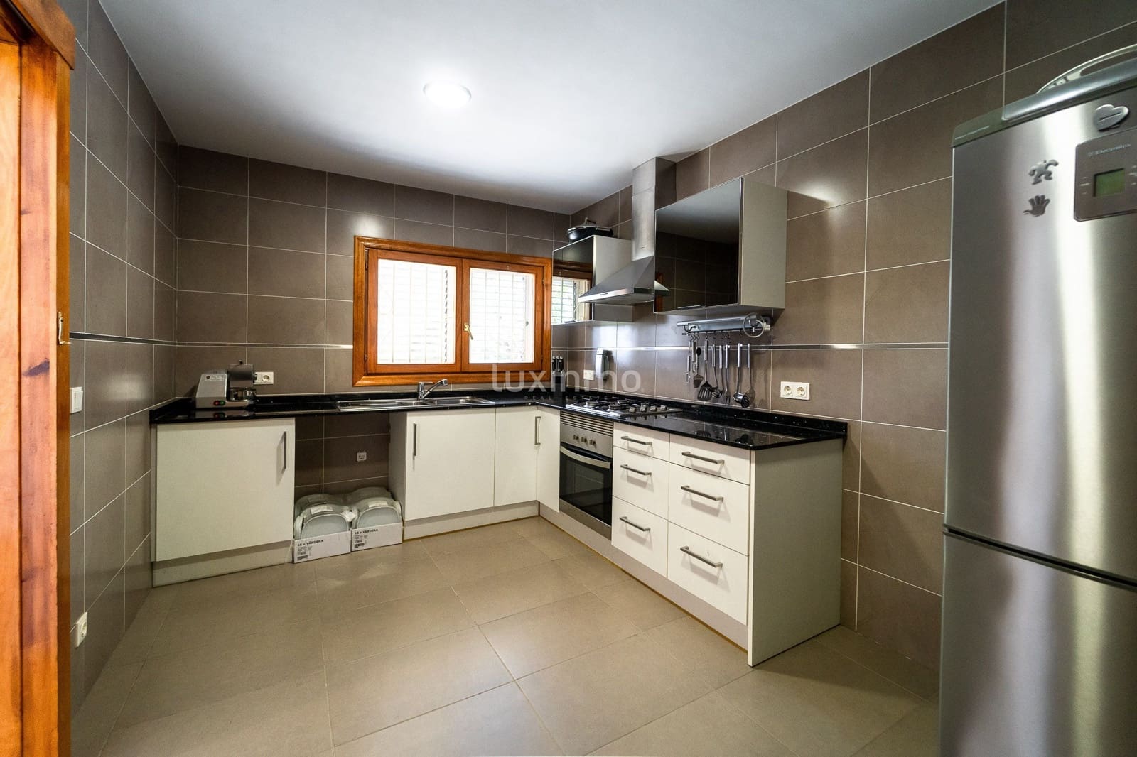 6 sovrum Villa till salu i Calpe / Calp med pool garage - 1 165 000 € (Ref: 8838222)