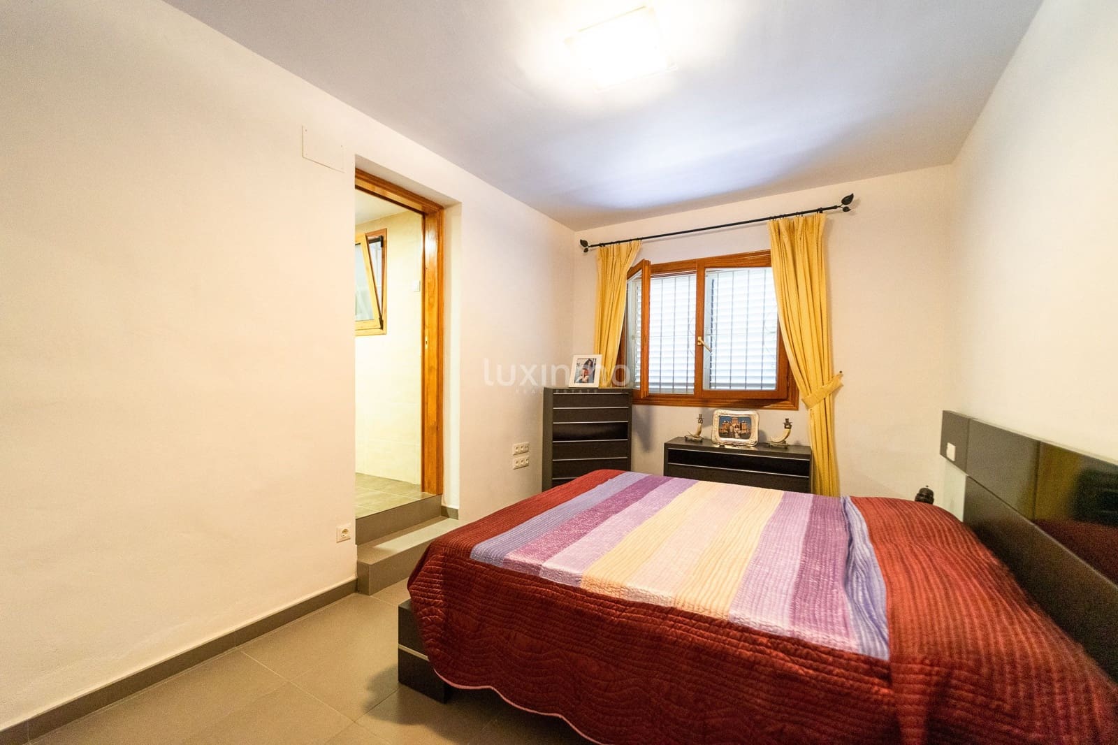 6 sovrum Villa till salu i Calpe / Calp med pool garage - 1 165 000 € (Ref: 8838222)