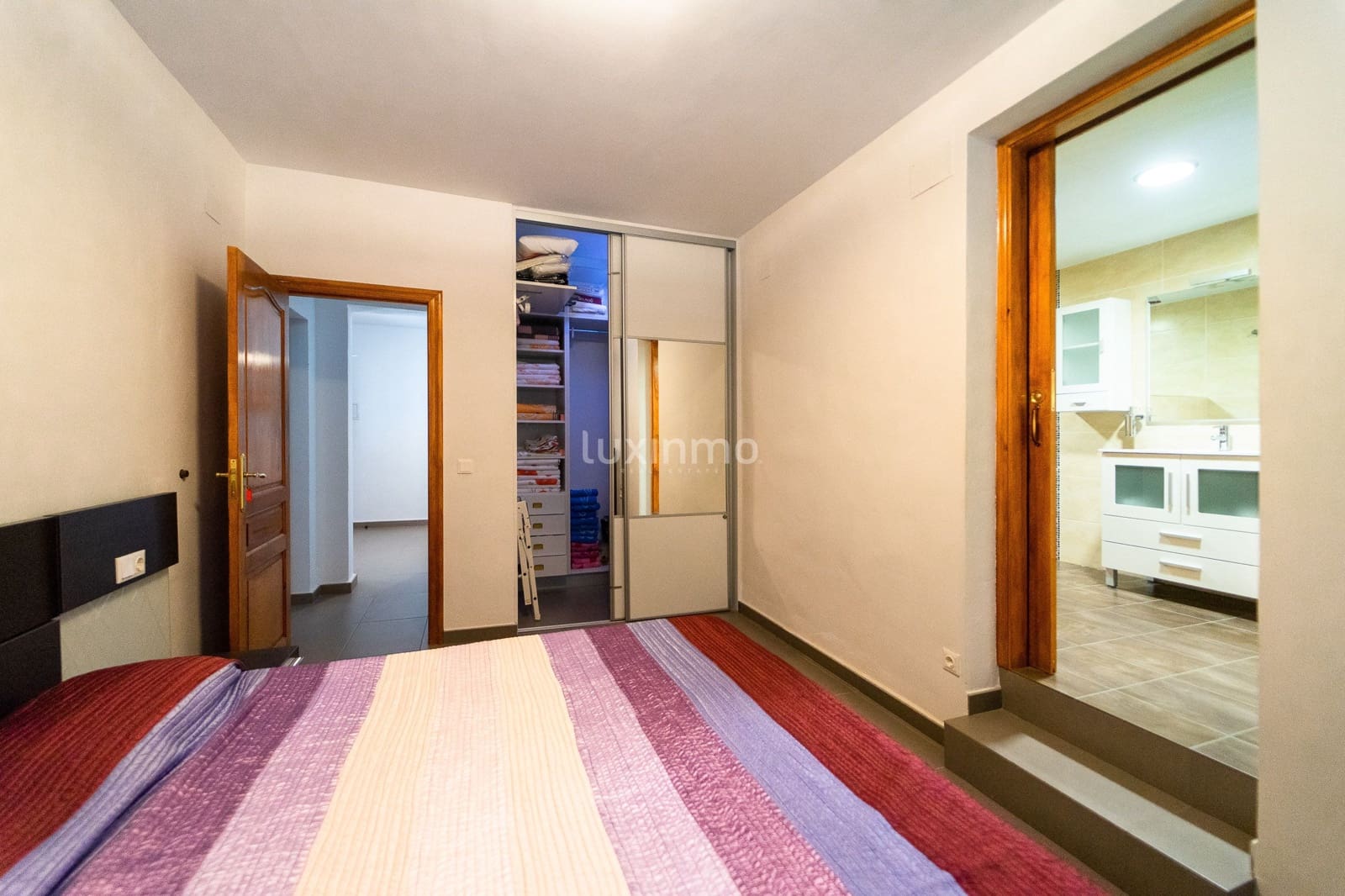 6 sovrum Villa till salu i Calpe / Calp med pool garage - 1 165 000 € (Ref: 8838222)