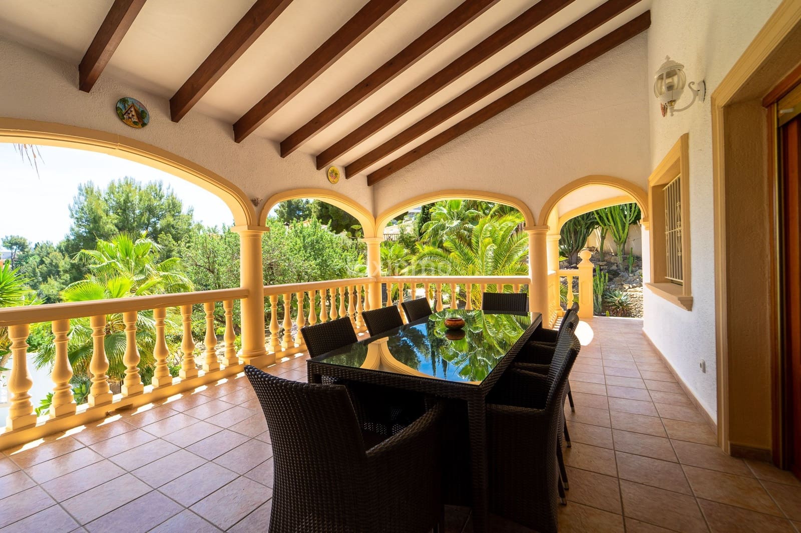 6 sovrum Villa till salu i Calpe / Calp med pool garage - 1 165 000 € (Ref: 8838222)