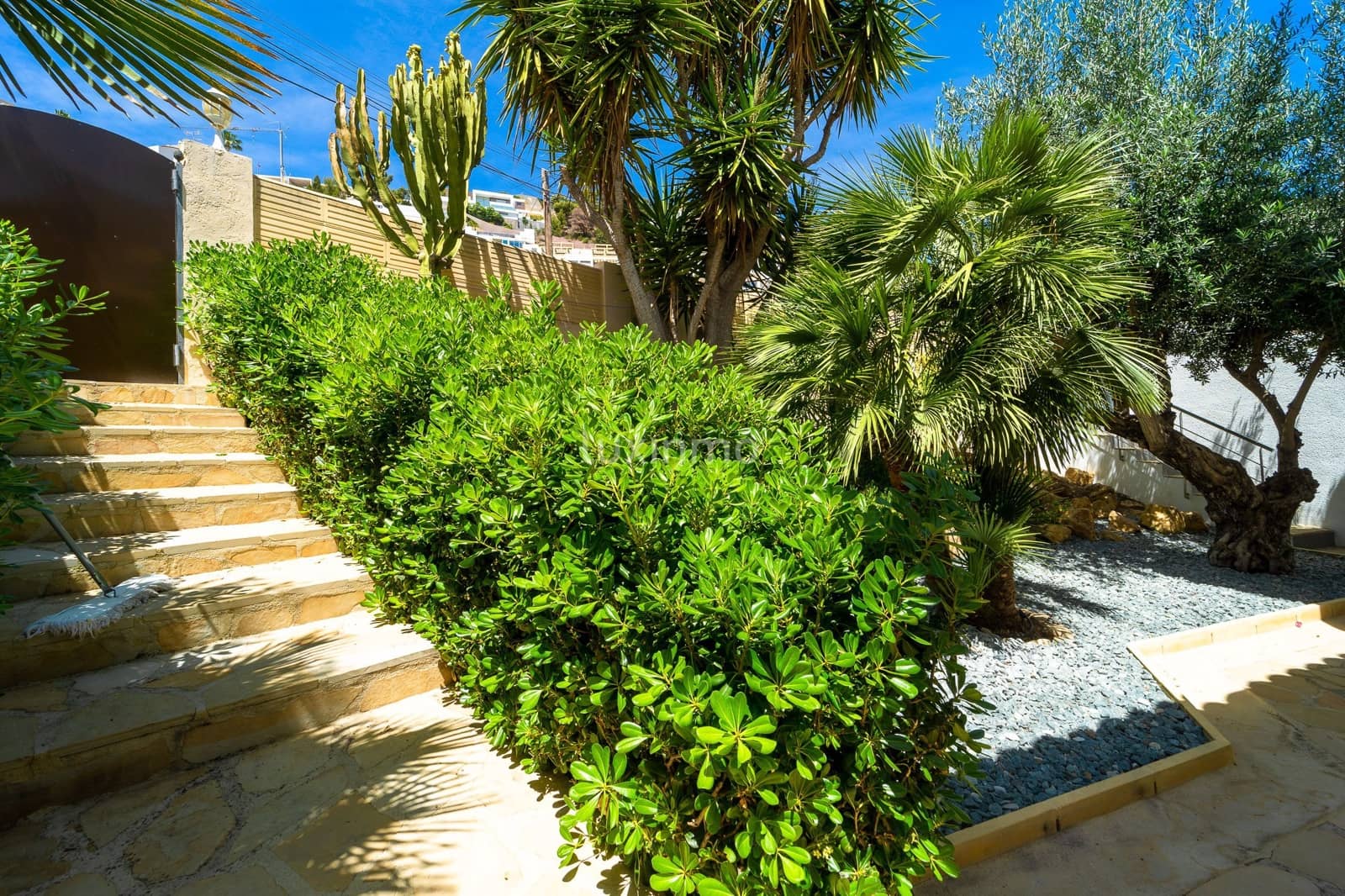 6 sovrum Villa till salu i Calpe / Calp med pool garage - 1 165 000 € (Ref: 8838222)