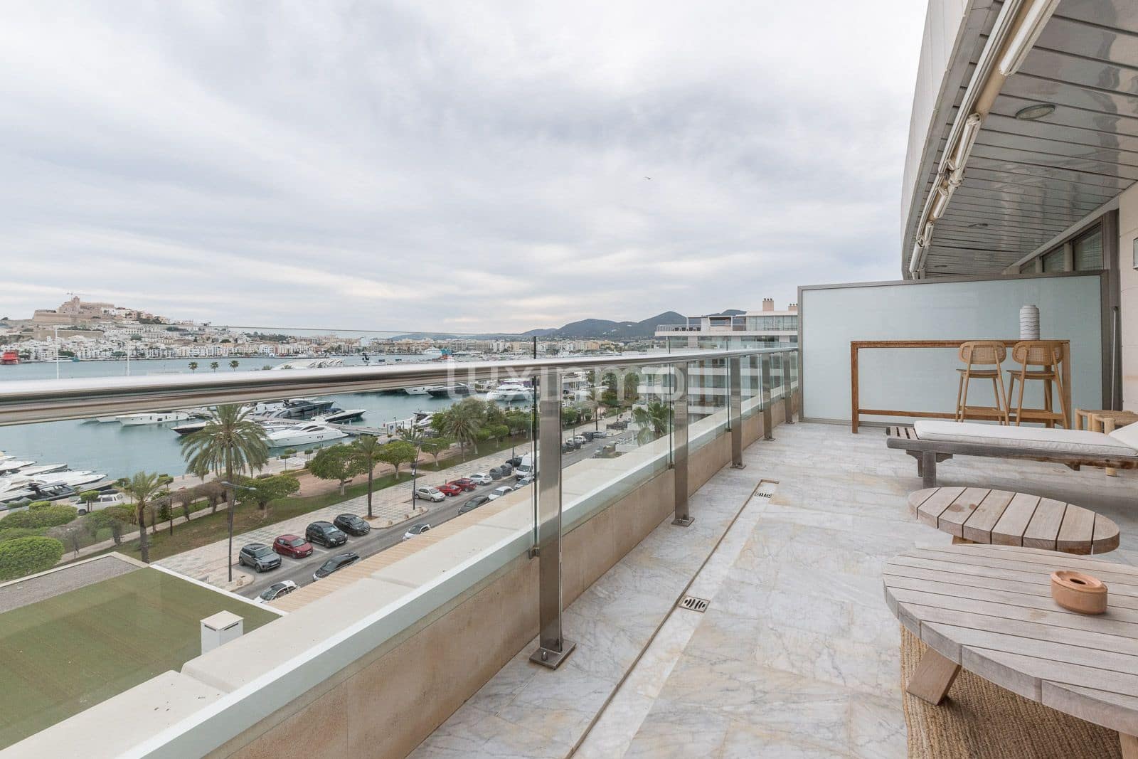 2 Zimmer Apartment zu vermieten in Ibiza / Eivissa Stadt mit Pool Garage - 9.000 € (Ref: 8838223)