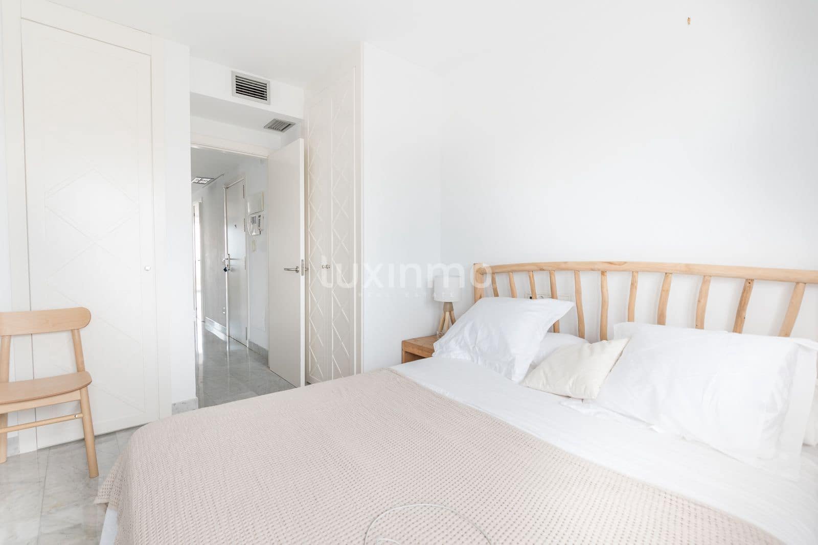 2 Zimmer Apartment zu vermieten in Ibiza / Eivissa Stadt mit Pool Garage - 9.000 € (Ref: 8838223)