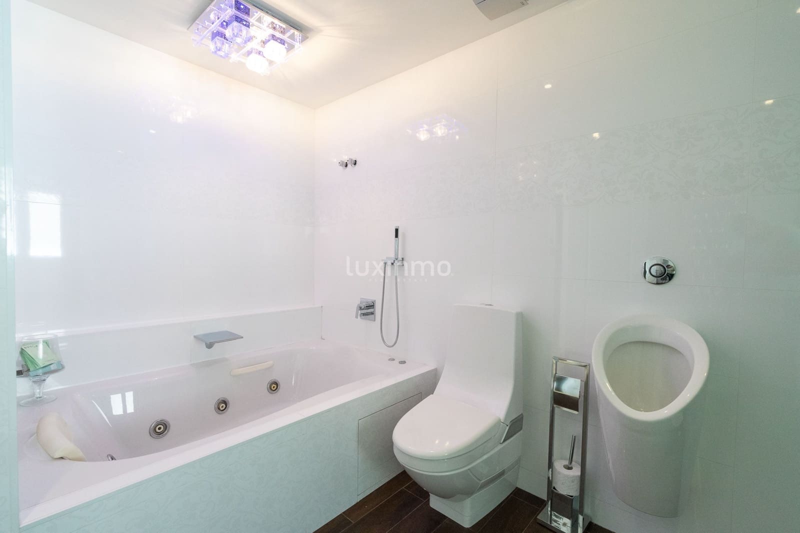 4 sypialnia Apartament na sprzedaż w Altea z basenem garażem - 750 000 € (Ref: 8838227)