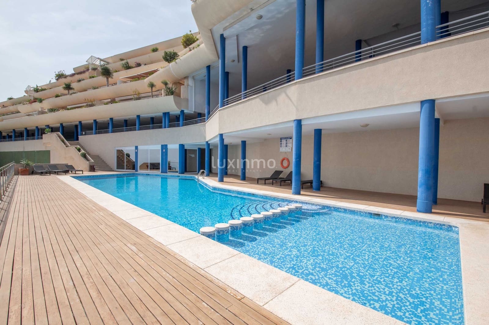 4 sypialnia Apartament na sprzedaż w Altea z basenem garażem - 750 000 € (Ref: 8838227)