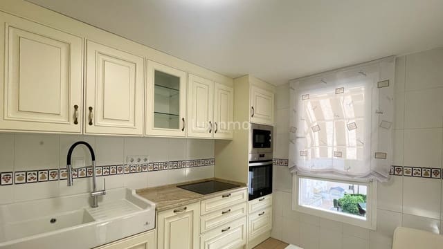 2 bedroom Penthouse for rent in Alfaz del Pi / L'Alfàs del Pi with pool garage - € 1,500 (Ref: 8838230)