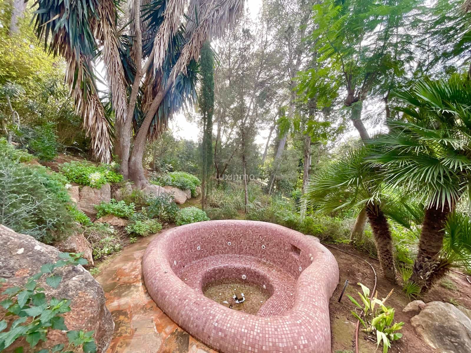 5 soverom Villa til salgs i Santa Eulalia / Santa Eularia med svømmebasseng garasje - € 5 500 000 (Ref: 8840508)