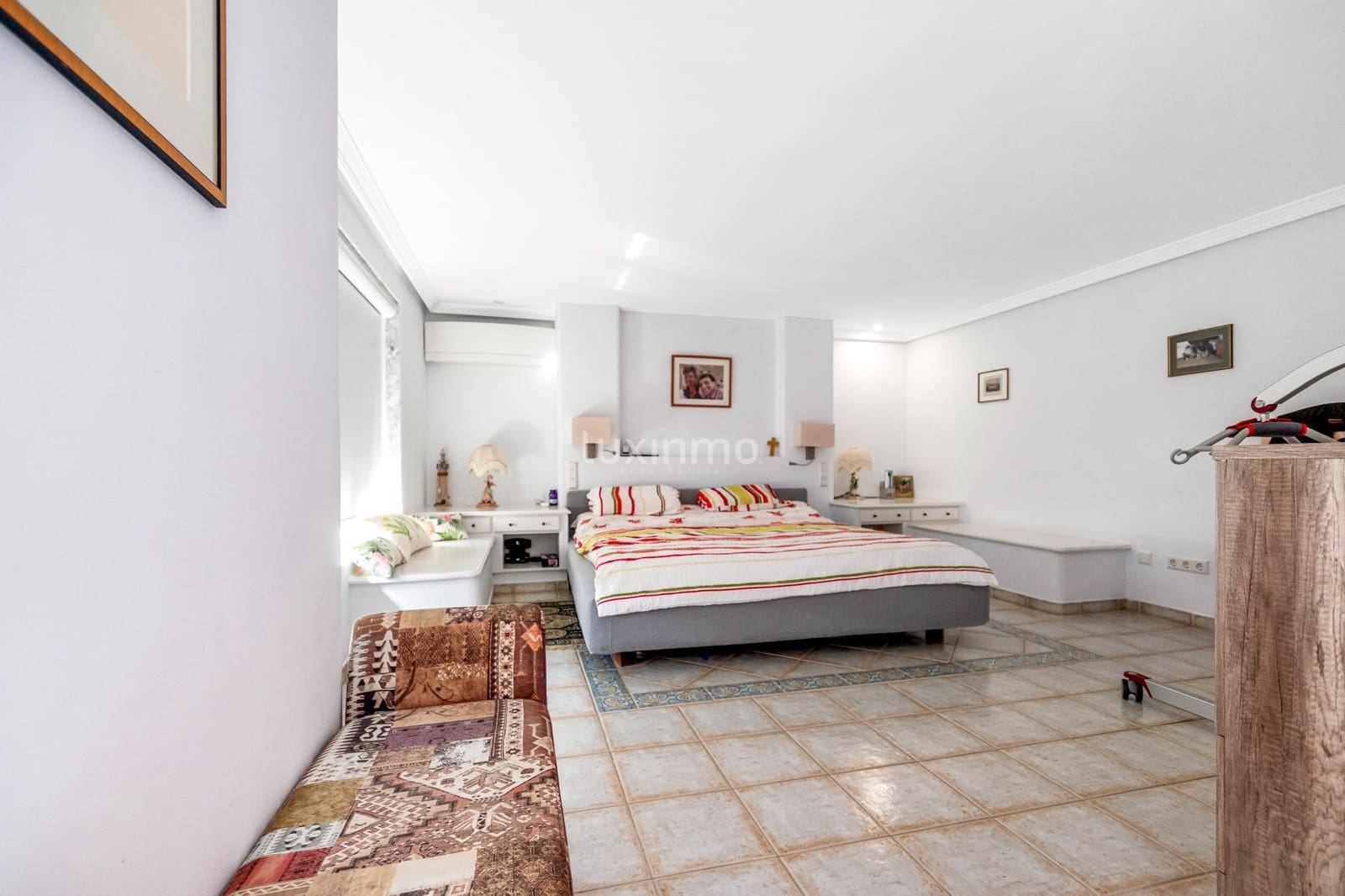 9 soveværelse Villa til salg i Alfaz del Pi / L'Alfas del Pi med swimmingpool garage - € 1.075.000 (Ref: 8840511)