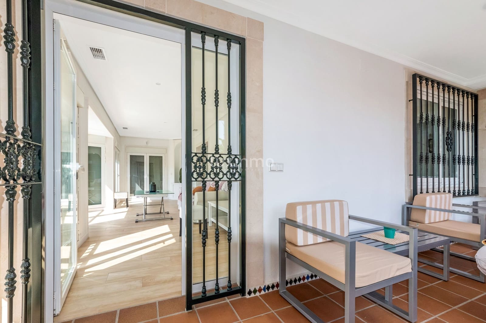 9 soveværelse Villa til salg i Alfaz del Pi / L'Alfas del Pi med swimmingpool garage - € 1.075.000 (Ref: 8840511)