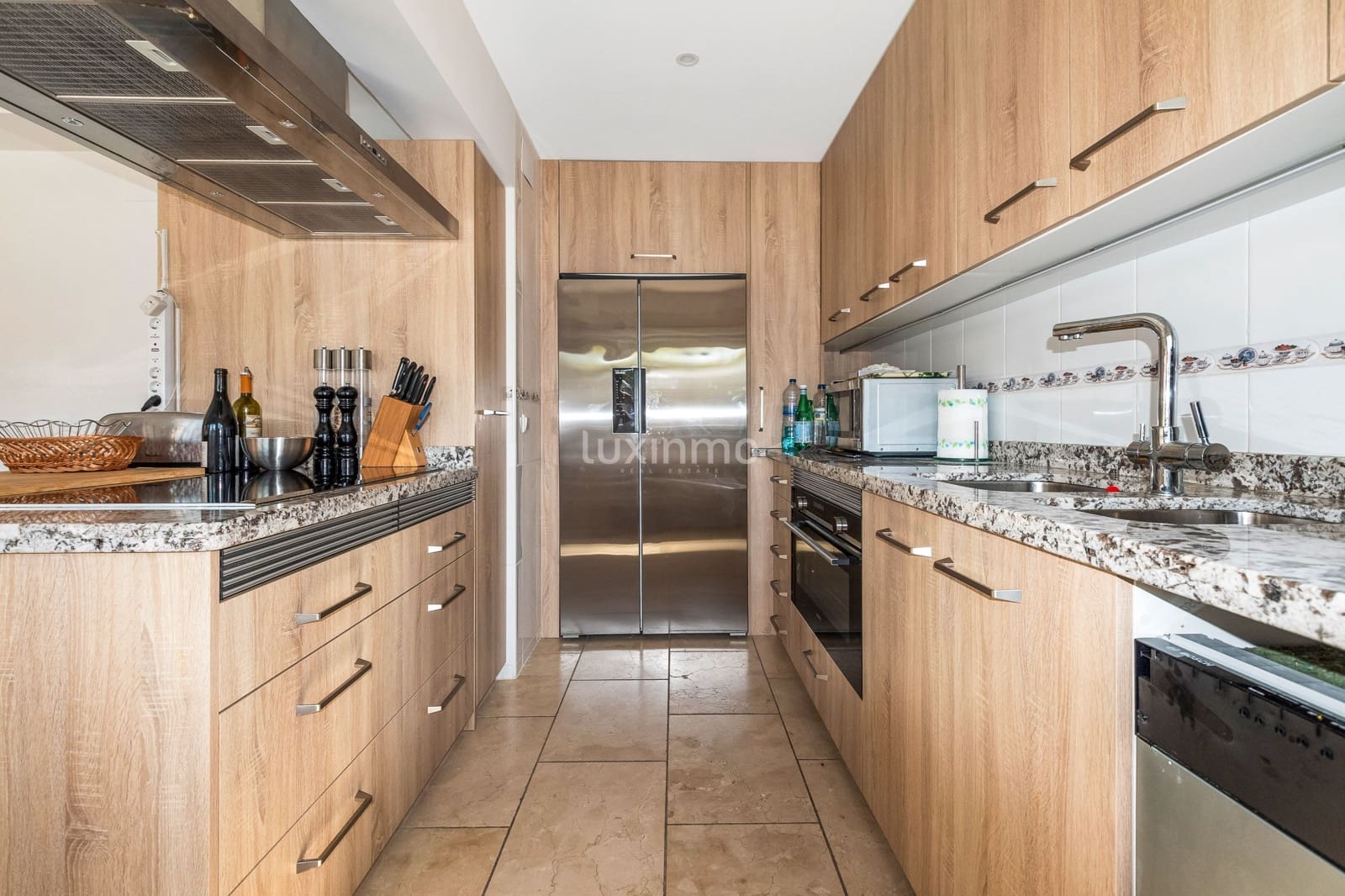 9 soveværelse Villa til salg i Alfaz del Pi / L'Alfas del Pi med swimmingpool garage - € 1.075.000 (Ref: 8840511)