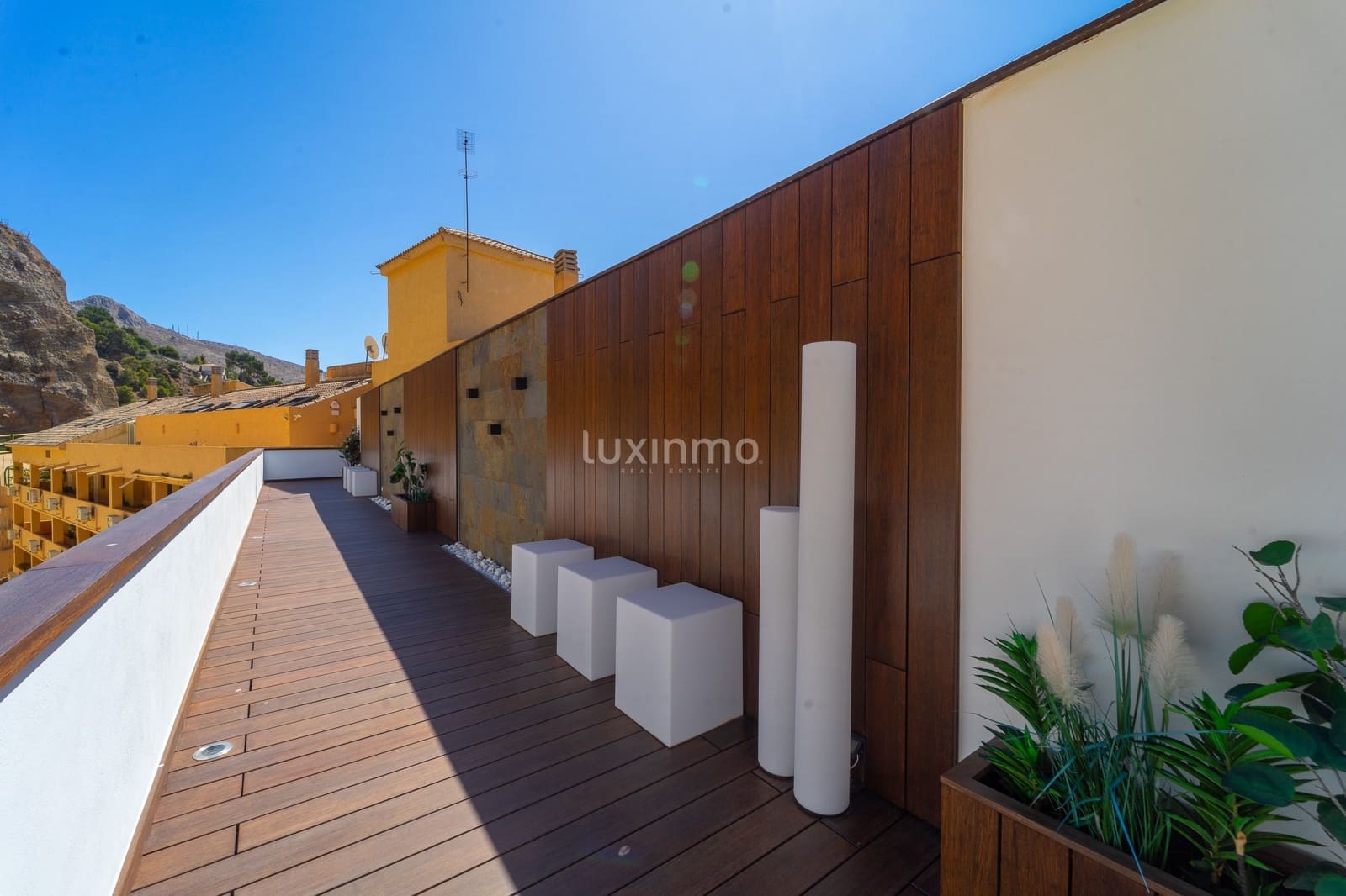 4 soverom Penthouse til salgs i Altea med svømmebasseng garasje - € 1 600 000 (Ref: 8840513)