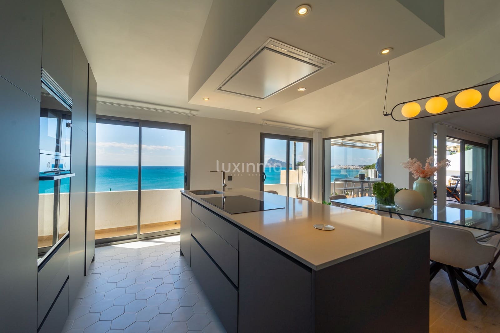 4 soverom Penthouse til salgs i Altea med svømmebasseng garasje - € 1 600 000 (Ref: 8840513)