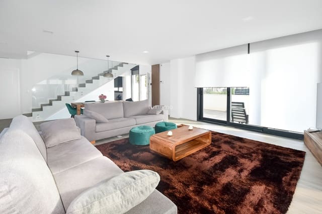 3 sovrum Villa till salu i Alicante stad - 1 250 000 € (Ref: 8840525)