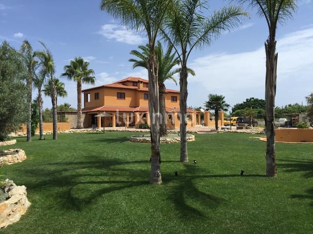 5 soveværelse Villa til salg i Dénia med swimmingpool garage - € 1.450.000 (Ref: 8840540)