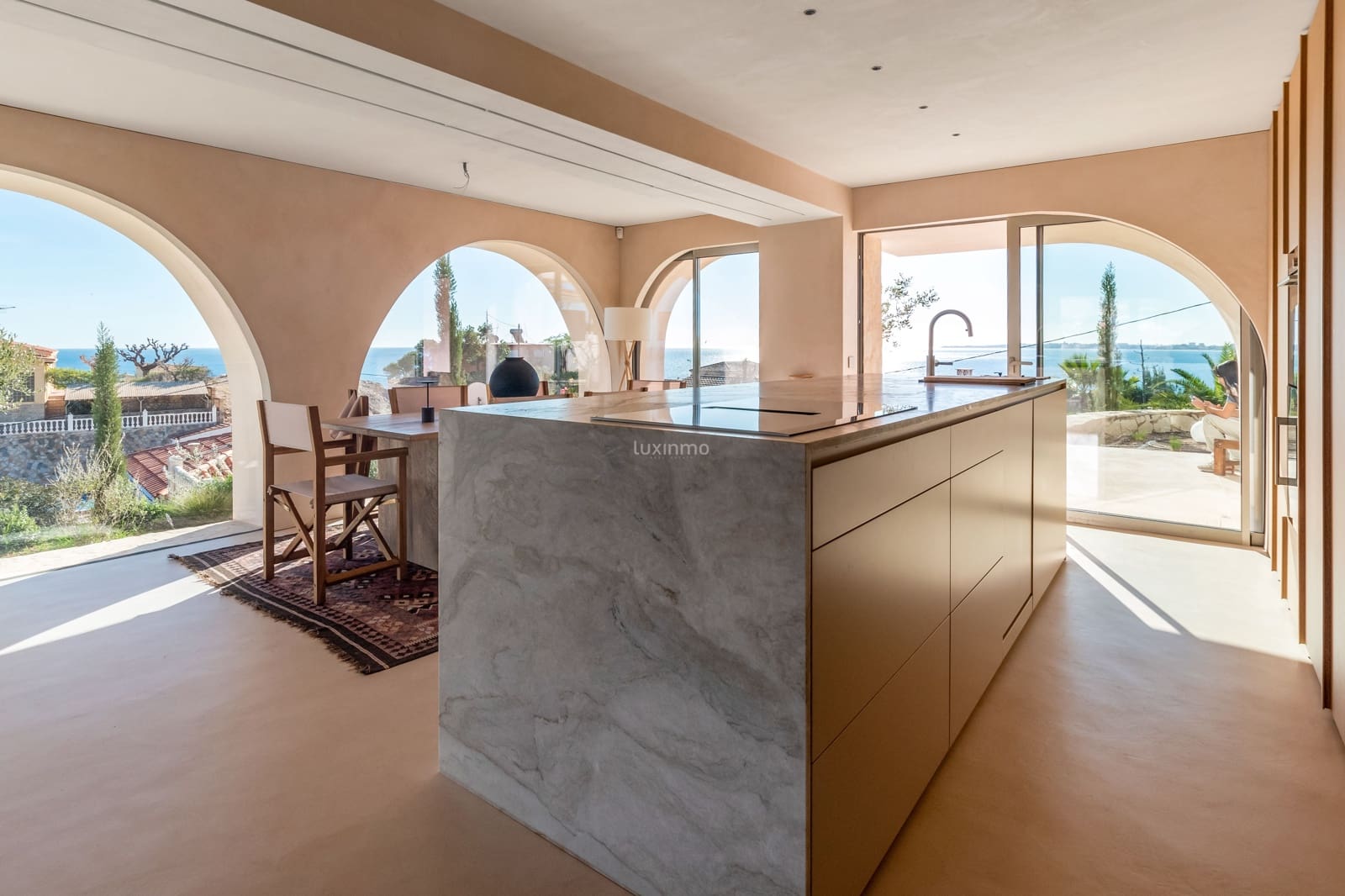 4 chambre Villa/Maison à vendre à El Campello avec piscine - 1 650 000 € (Ref: 8842981)