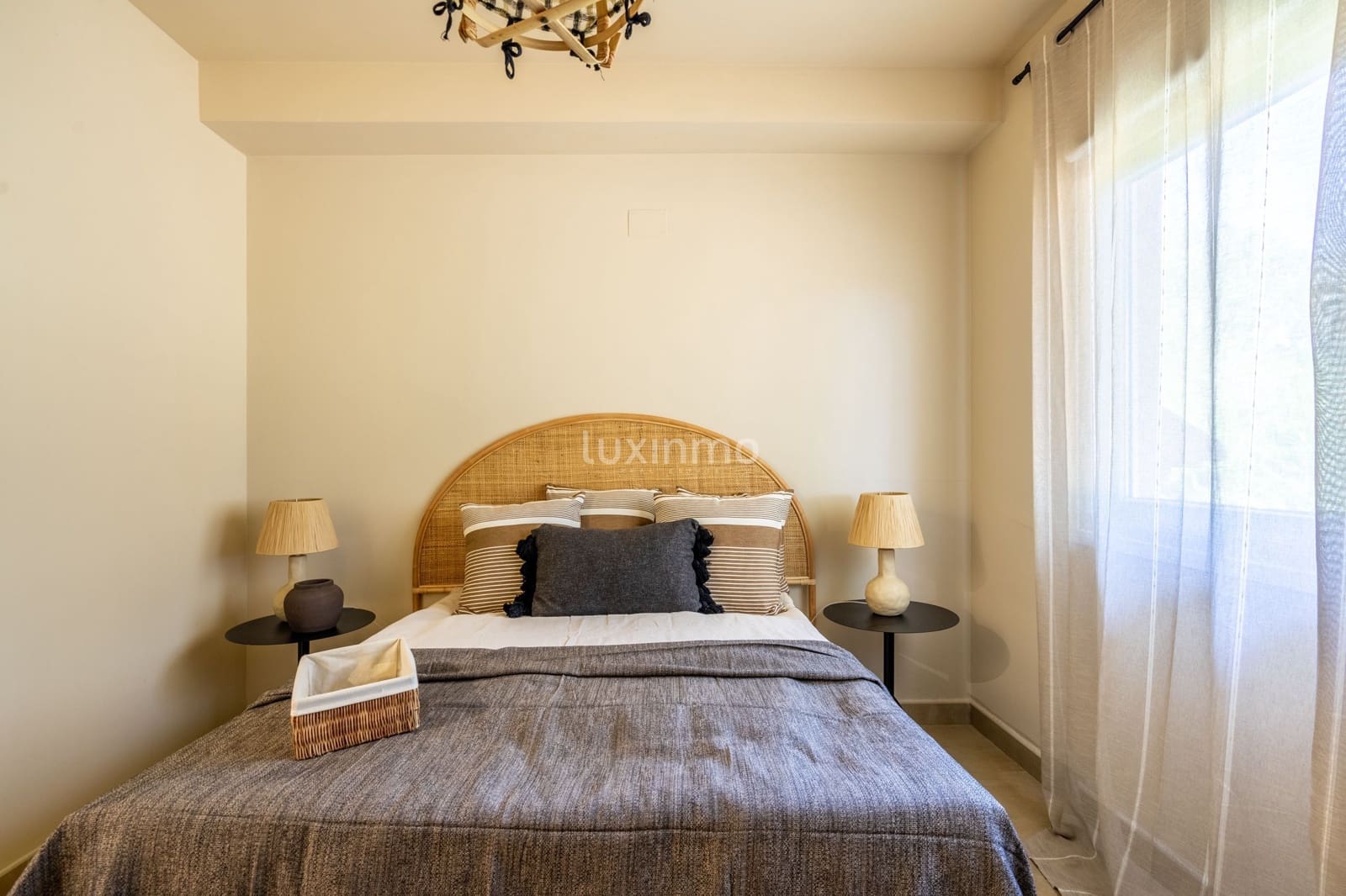 2 soveværelse Penthouse til salg i Moraira med swimmingpool garage - € 390.000 (Ref: 8842983)