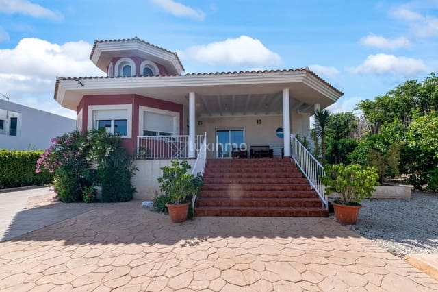 4 soverom Villa til salgs i La Nucia - € 825 000 (Ref: 8842988)