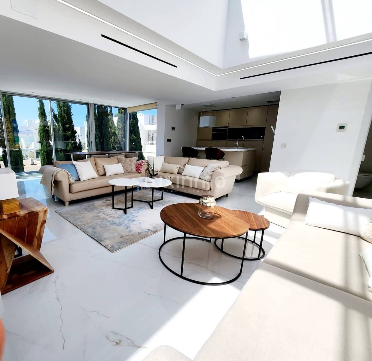 3 soverom Penthouse til salgs i Ibiza by med svømmebasseng garasje - € 1 760 000 (Ref: 8842995)