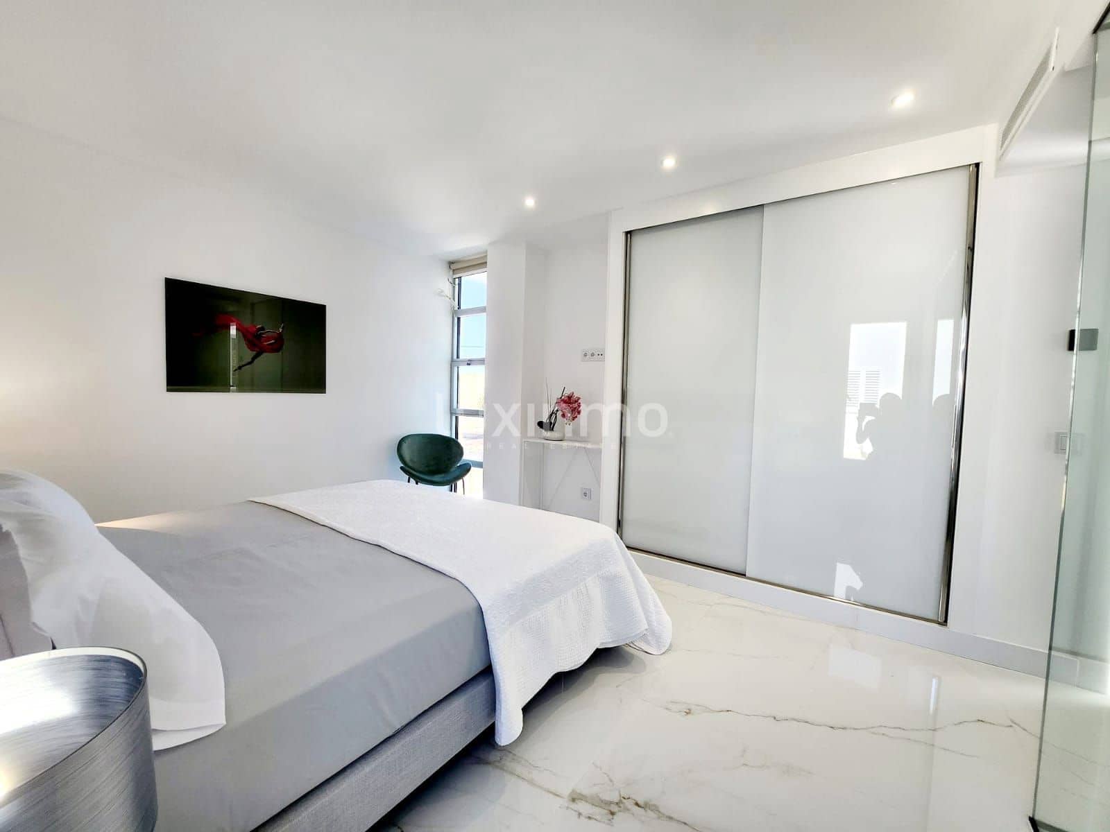 3 soverom Penthouse til salgs i Ibiza by med svømmebasseng garasje - € 1 760 000 (Ref: 8842995)