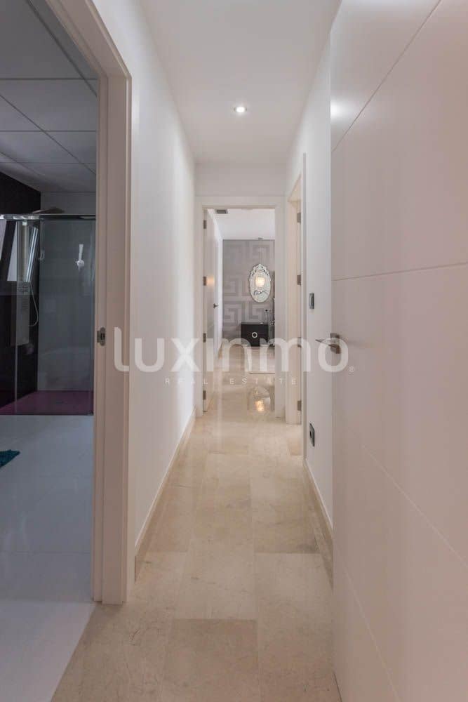 4 soverom Villa til salgs i Benissa med svømmebasseng garasje - € 1 350 000 (Ref: 8843008)