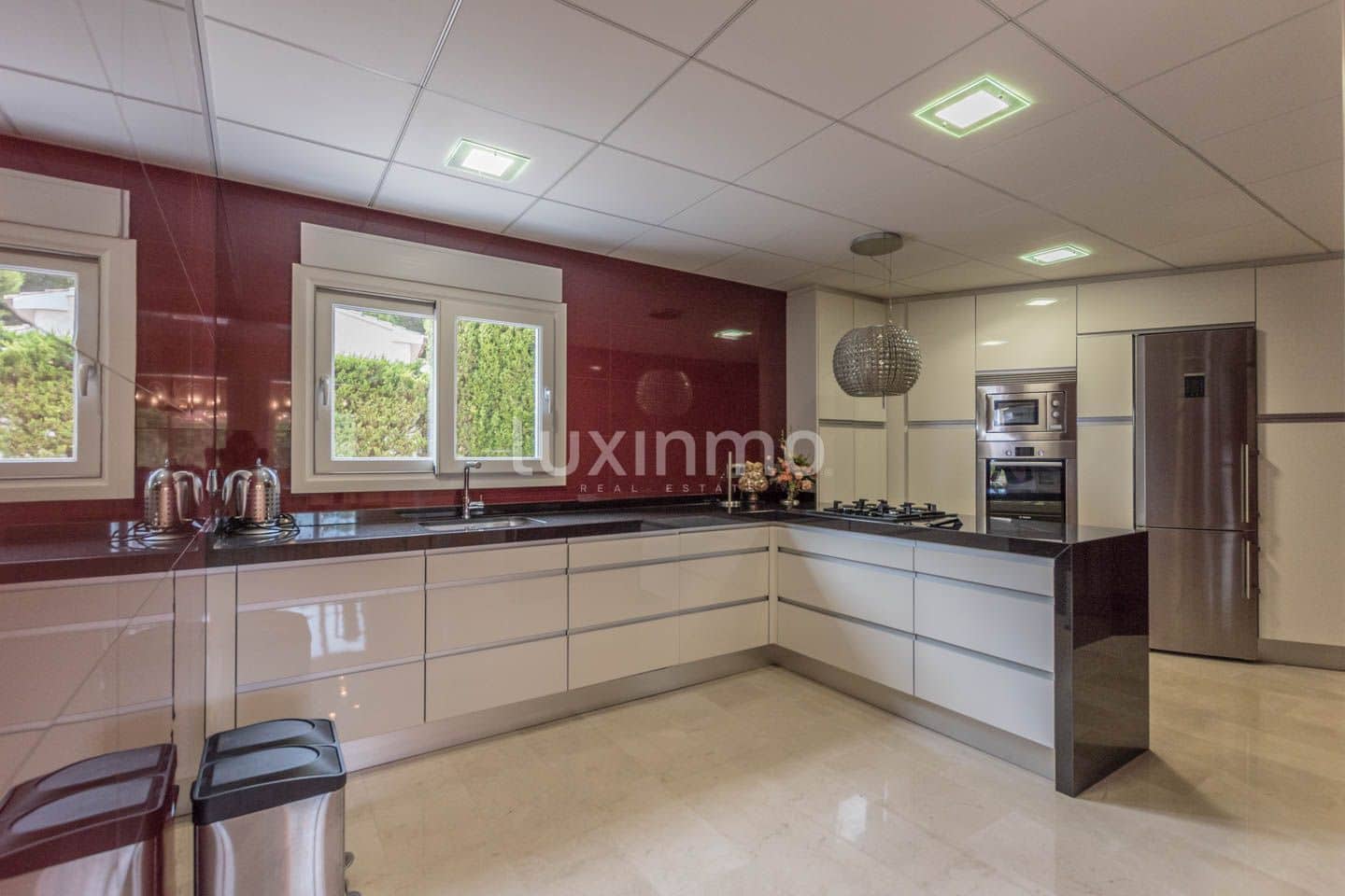 4 soverom Villa til salgs i Benissa med svømmebasseng garasje - € 1 350 000 (Ref: 8843008)