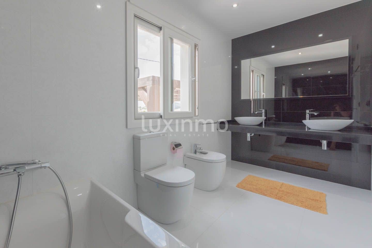 4 soverom Villa til salgs i Benissa med svømmebasseng garasje - € 1 350 000 (Ref: 8843008)