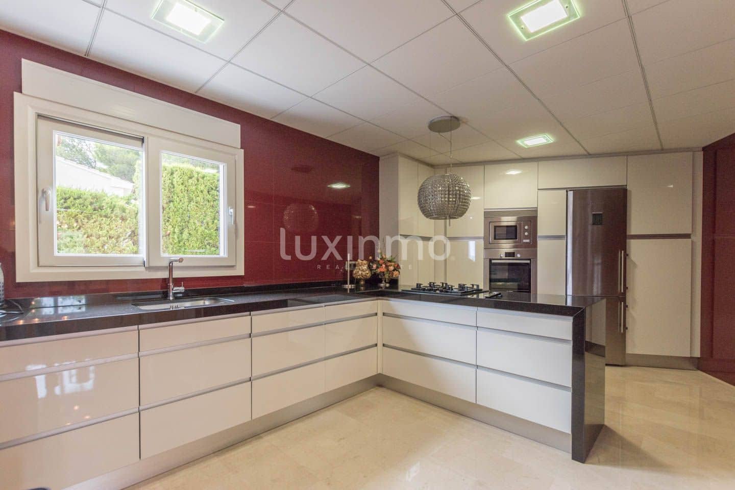 4 soverom Villa til salgs i Benissa med svømmebasseng garasje - € 1 350 000 (Ref: 8843008)