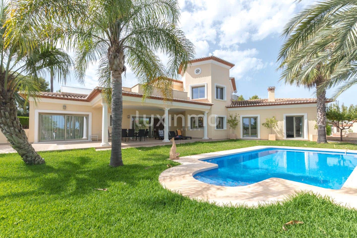 4 soverom Villa til salgs i Benissa med svømmebasseng garasje - € 1 350 000 (Ref: 8843008)