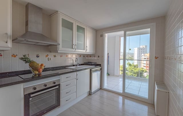3 sovrum Lägenhet att hyra i Calpe / Calp med pool garage - 2 200 € (Ref: 8843009)