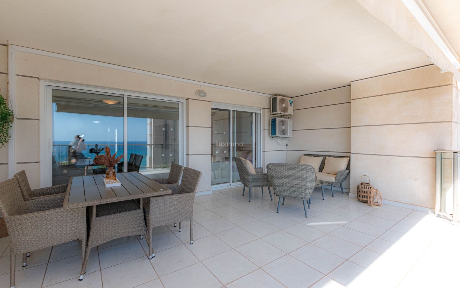 3 soveværelse Lejlighed til leje i Calpe / Calp med swimmingpool garage - € 2.200 (Ref: 8843009)