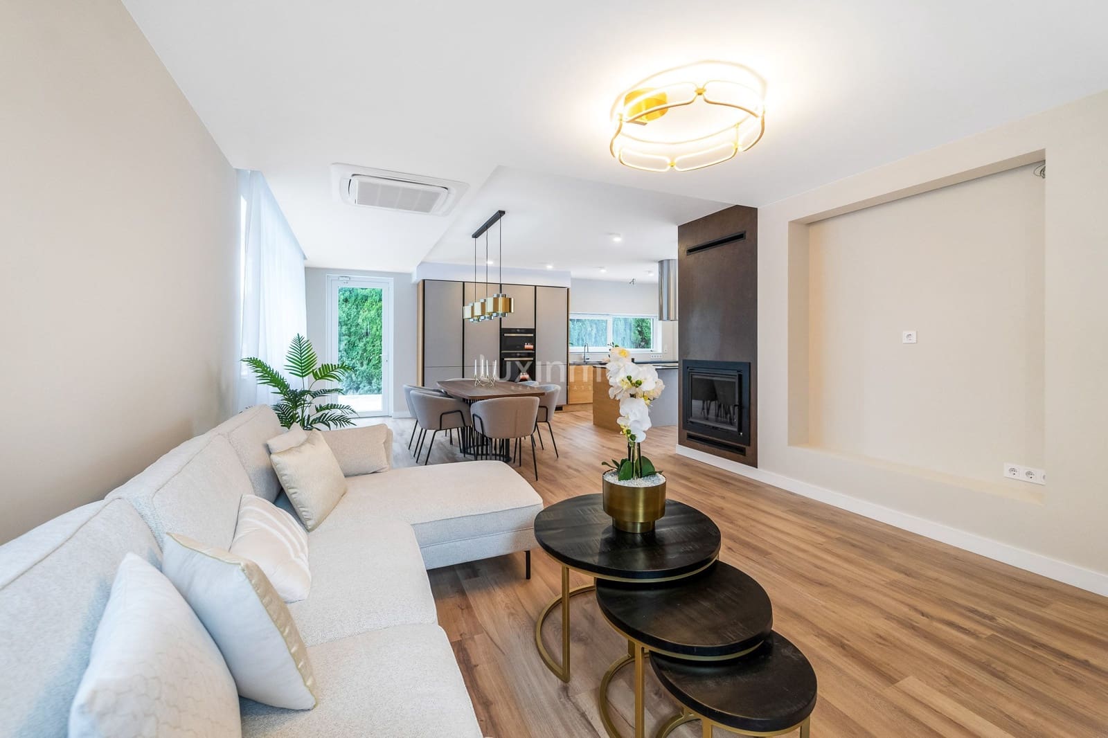 4 sypialnia Willa na sprzedaż w Calpe / Calp z basenem garażem - 1 090 000 € (Ref: 8844131)