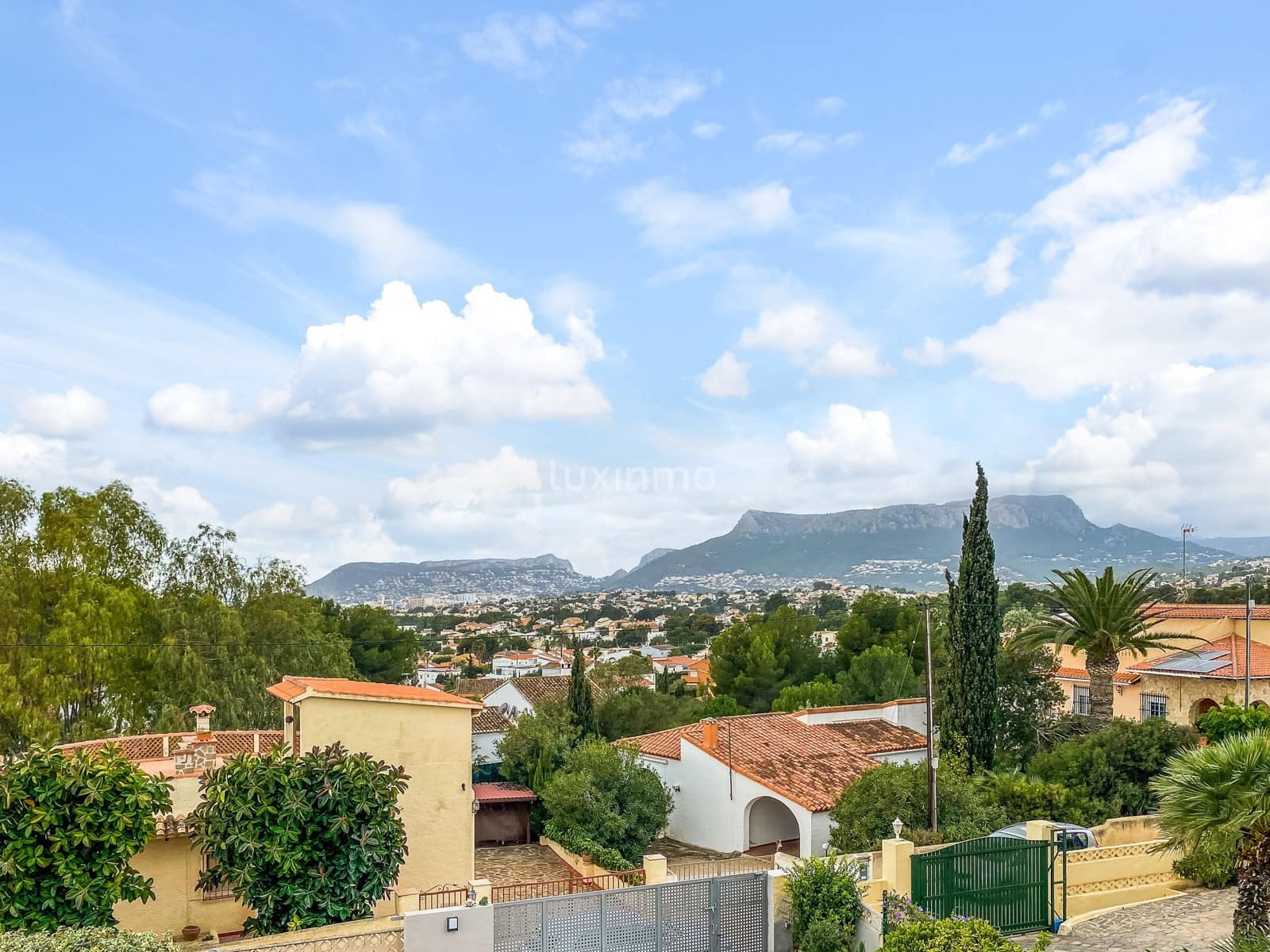 4 sypialnia Willa na sprzedaż w Calpe / Calp z basenem garażem - 1 090 000 € (Ref: 8844131)