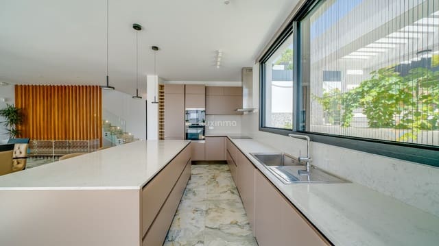 5 soveværelse Villa til salg i Finestrat med swimmingpool garage - € 1.989.000 (Ref: 8844138)