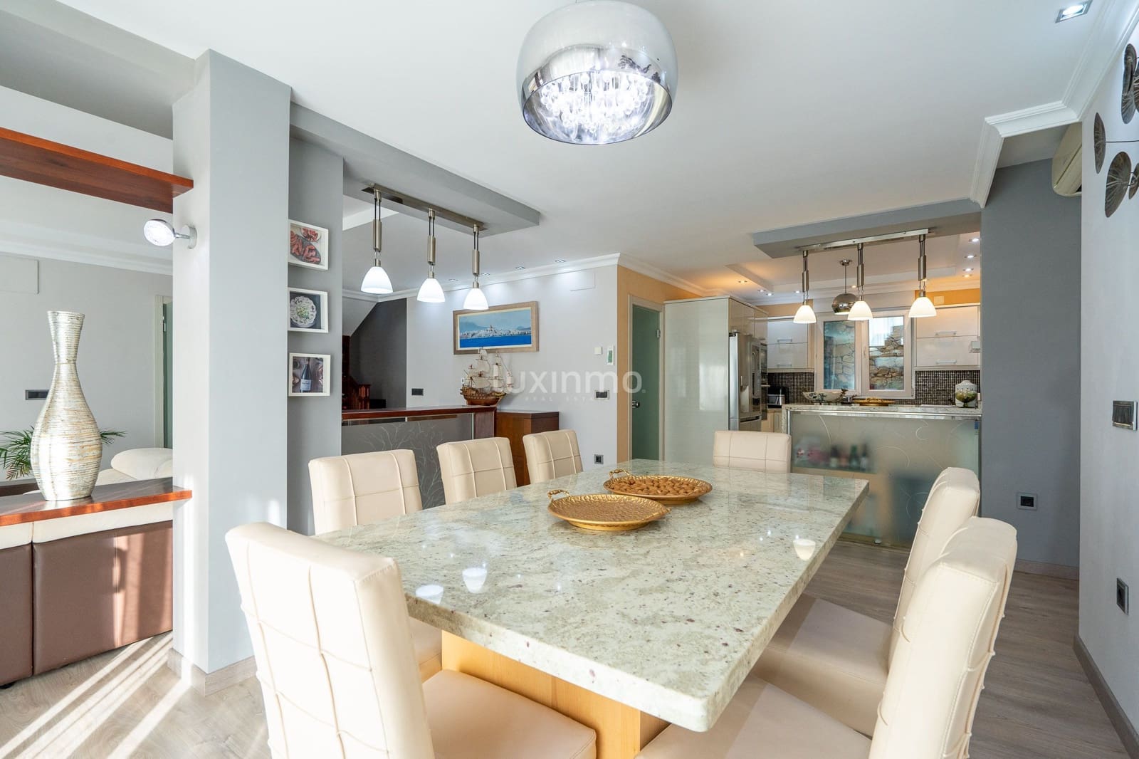 Chalet de 6 habitaciones en Altea en venta con piscina garaje - 1.350.000 € (Ref: 8844153)