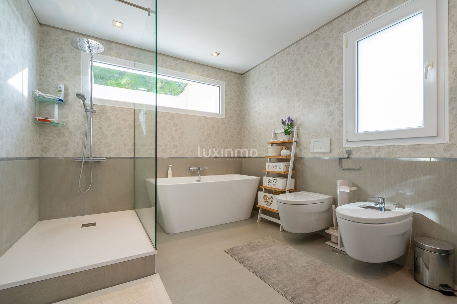 Chalet de 6 habitaciones en Altea en venta con piscina garaje - 1.350.000 € (Ref: 8844153)