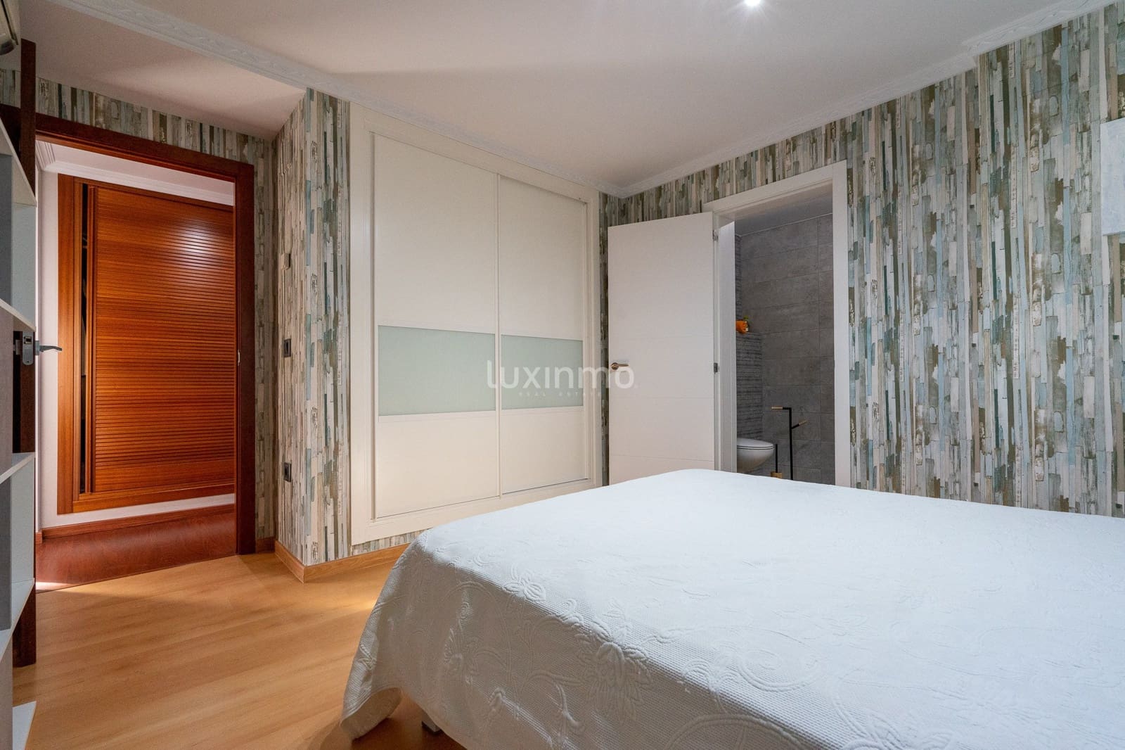 Chalet de 6 habitaciones en Altea en venta con piscina garaje - 1.350.000 € (Ref: 8844153)