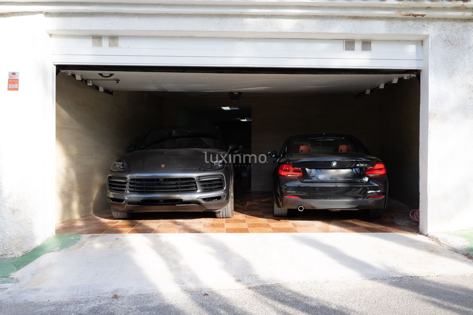 Chalet de 6 habitaciones en Altea en venta con piscina garaje - 1.350.000 € (Ref: 8844153)