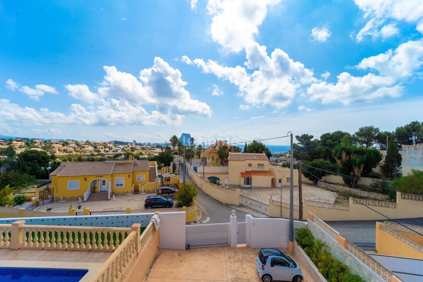 6 soveværelse Villa til leje i Calpe / Calp med swimmingpool garage - € 4.000 (Ref: 8844172)