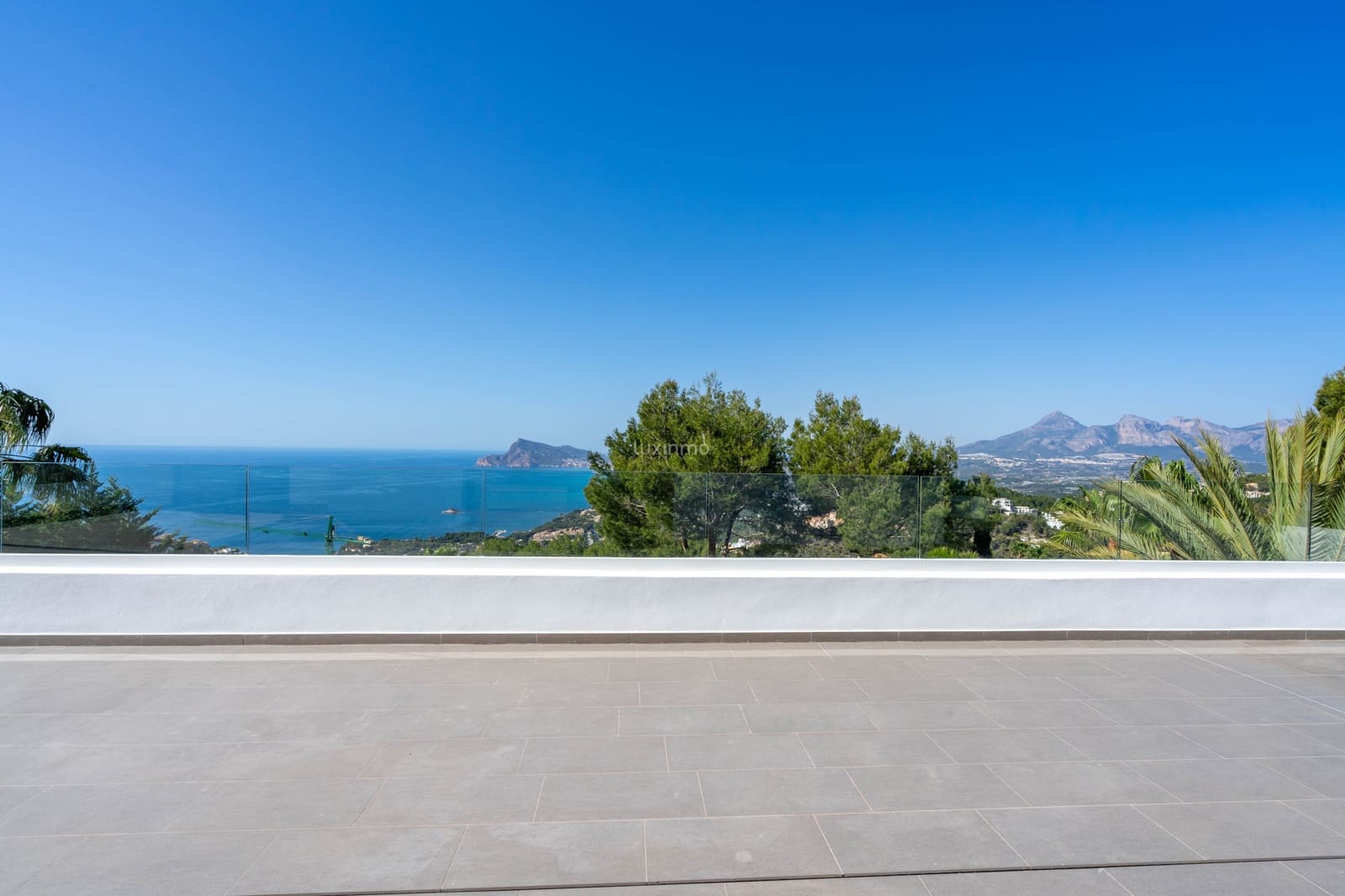 5 slaapkamer Villa te koop in Altea met zwembad garage - € 2.180.000 (Ref: 8844192)