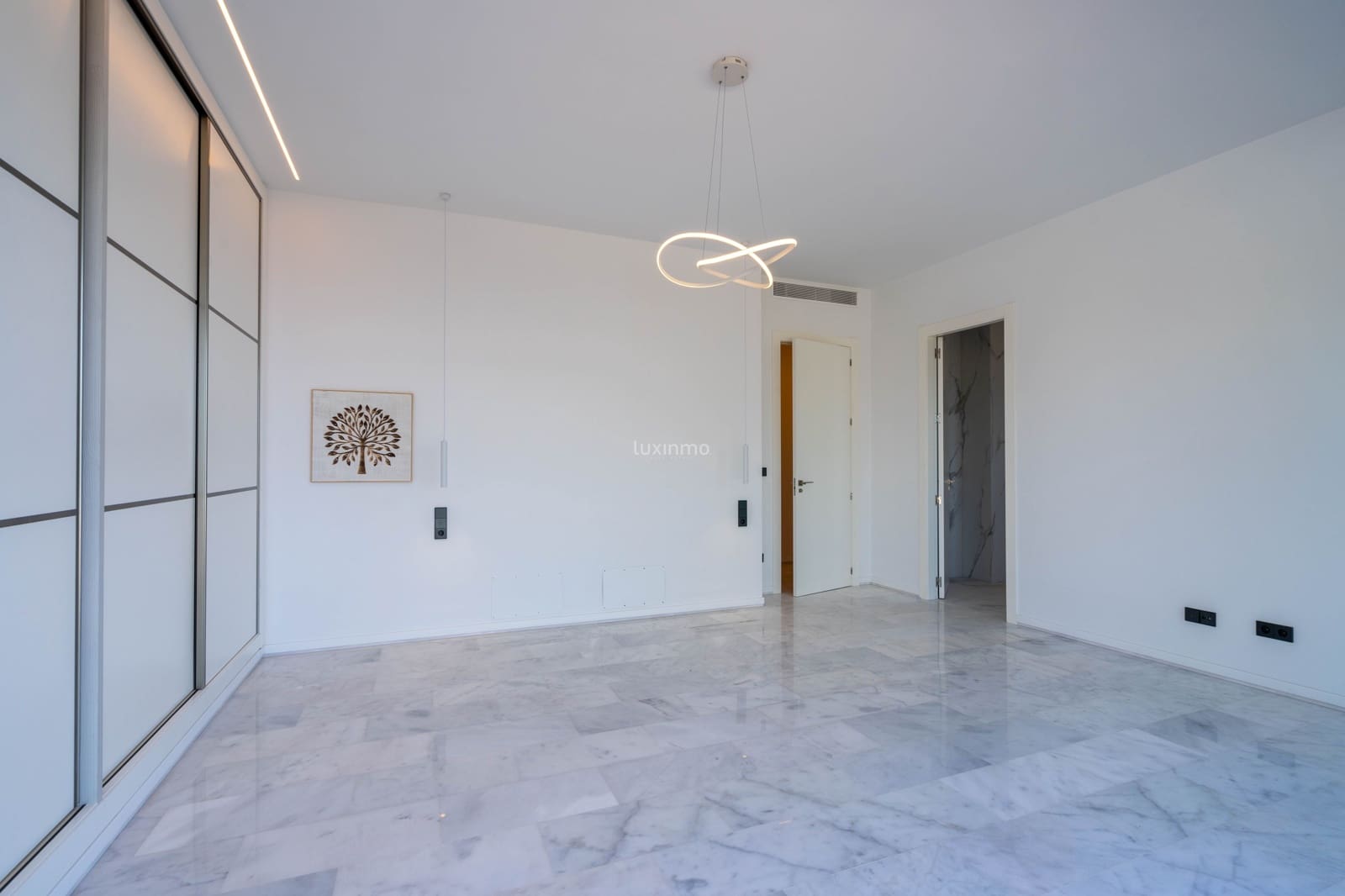 5 slaapkamer Villa te koop in Altea met zwembad garage - € 2.180.000 (Ref: 8844192)