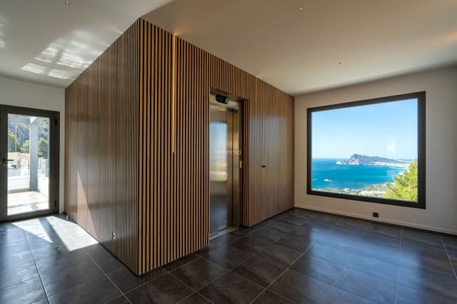 5 slaapkamer Villa te koop in Altea met zwembad garage - € 2.180.000 (Ref: 8844192)