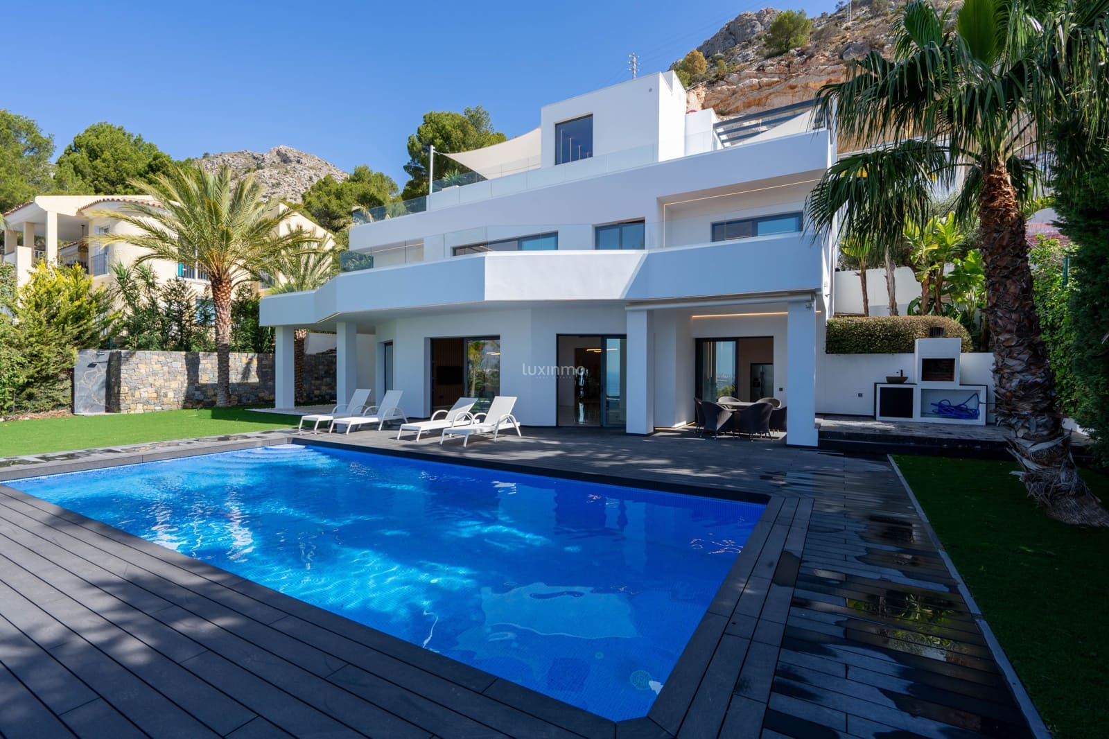 5 slaapkamer Villa te koop in Altea met zwembad garage - € 2.180.000 (Ref: 8844192)