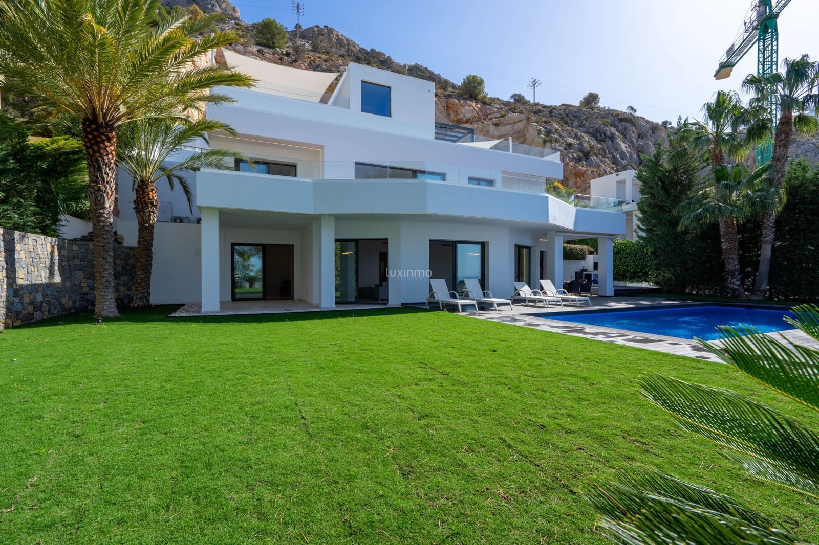 5 slaapkamer Villa te koop in Altea met zwembad garage - € 2.180.000 (Ref: 8844192)