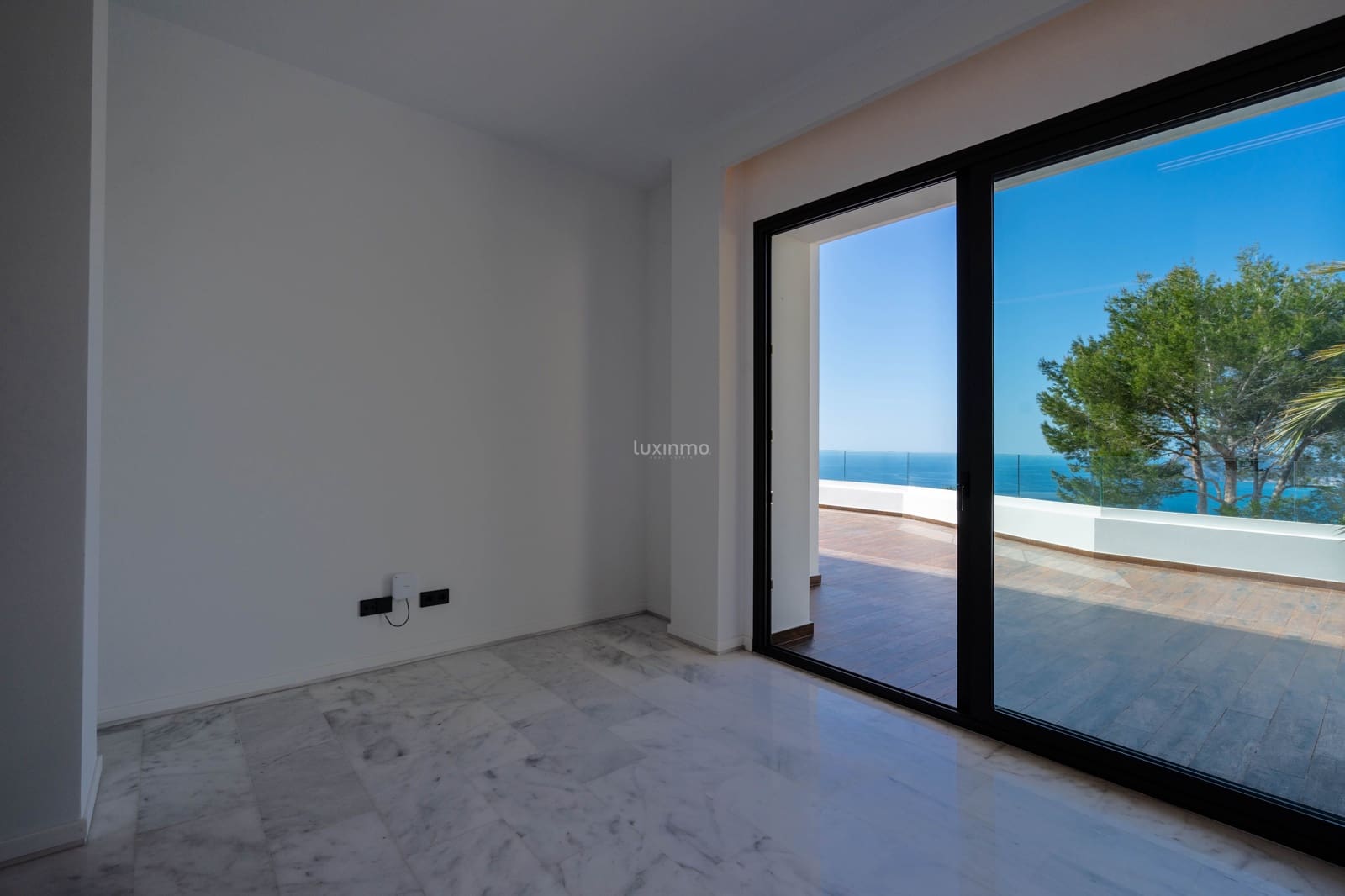 5 slaapkamer Villa te koop in Altea met zwembad garage - € 2.180.000 (Ref: 8844192)