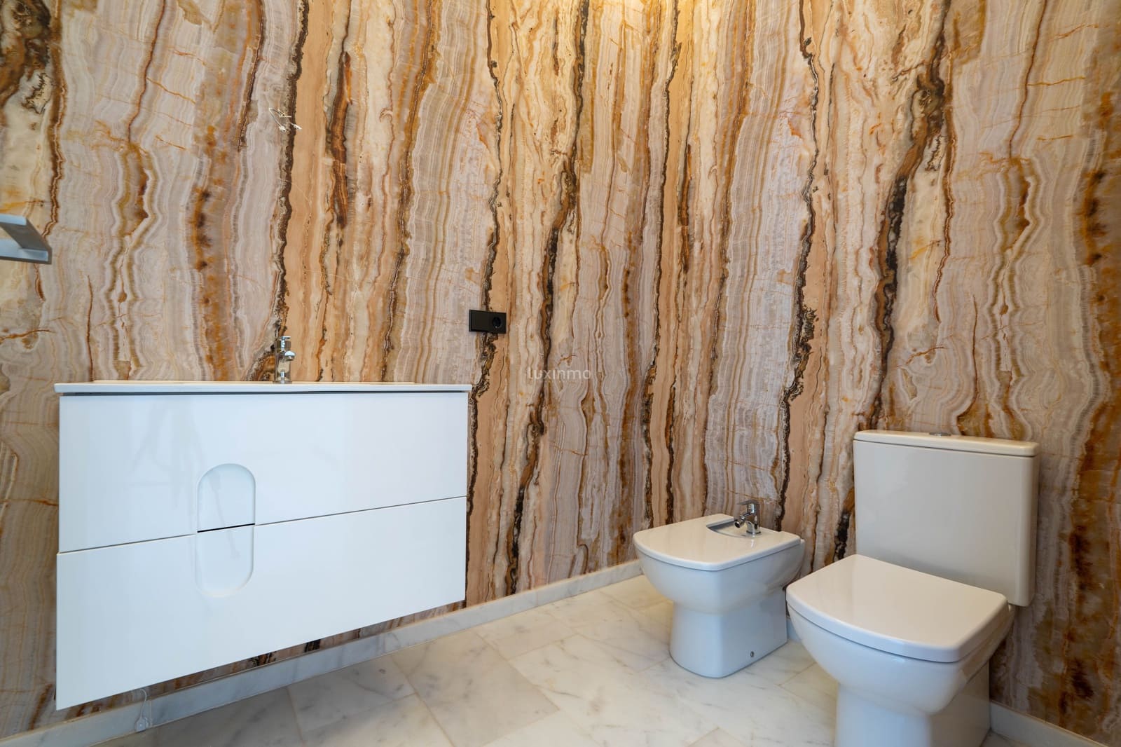 5 slaapkamer Villa te koop in Altea met zwembad garage - € 2.180.000 (Ref: 8844192)