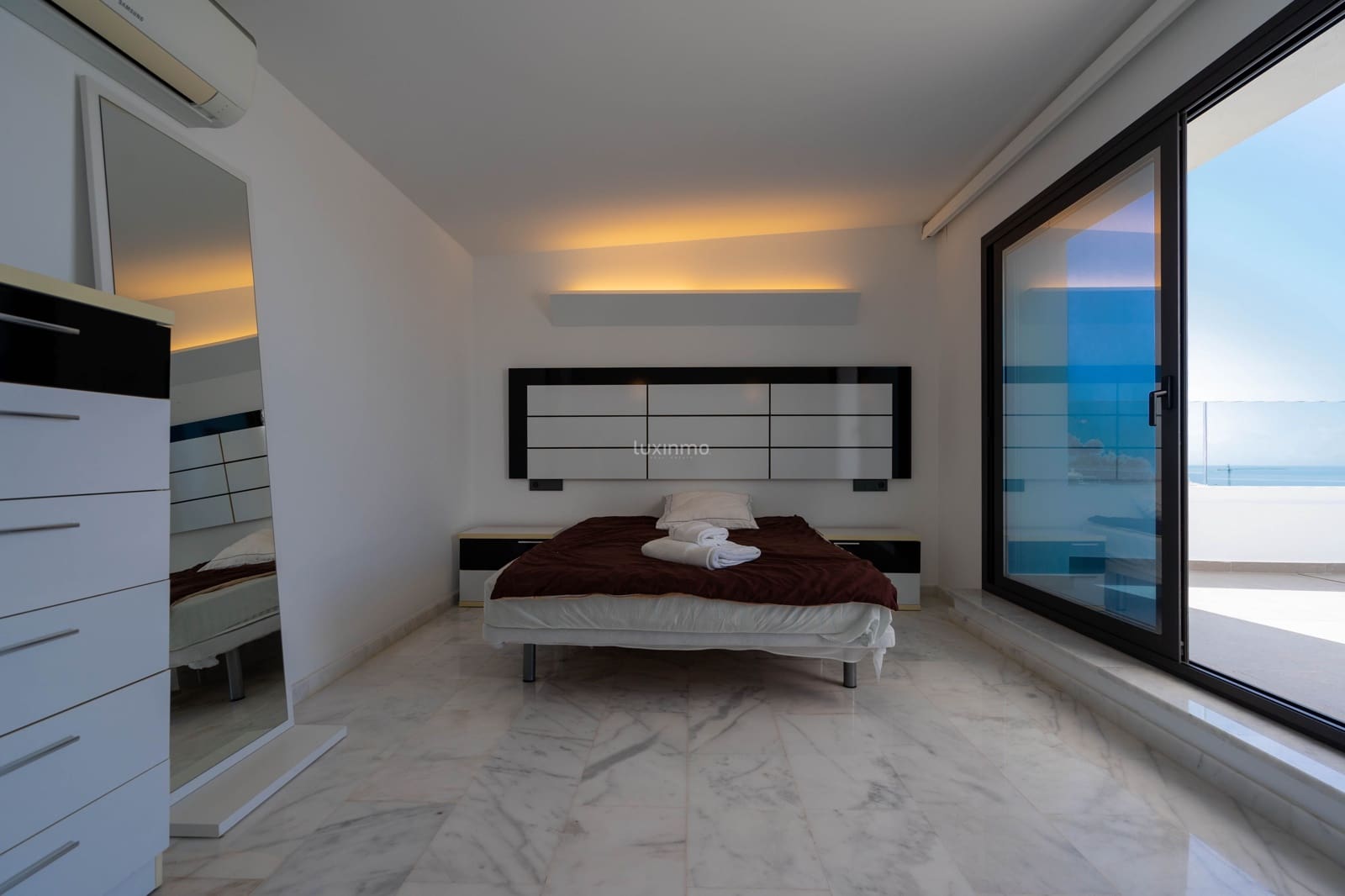 5 slaapkamer Villa te koop in Altea met zwembad garage - € 2.180.000 (Ref: 8844192)